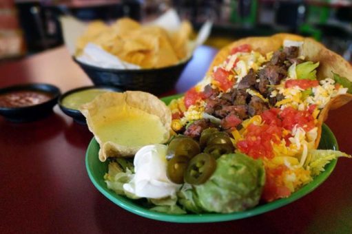 Jalapeno Tree Salad A crispy shell filled with lettuce mix, tomatoes, cheese, guacamole, sour cream and beef fajitas